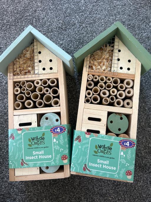  — Insect house. Great garden feature. New