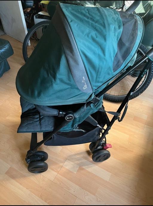  — Silver cross Pop push chair