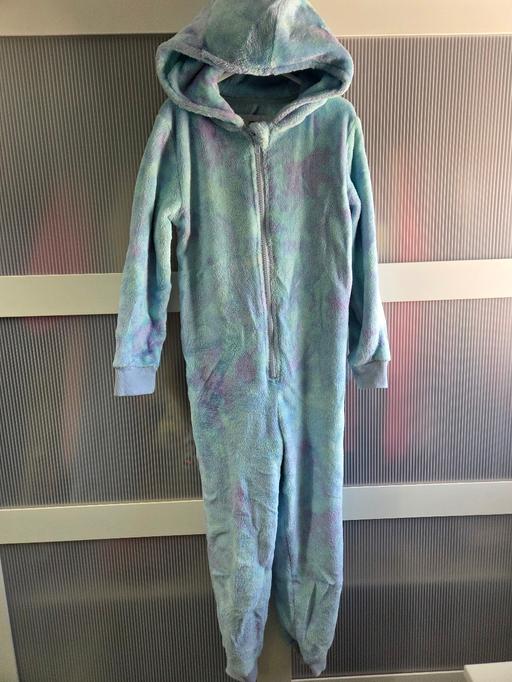  — Age 7-8 F&F onesie