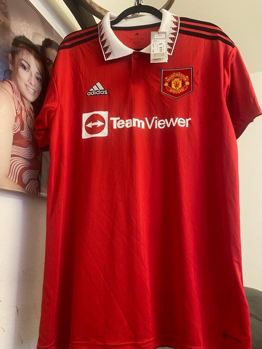  — ⚡️Manchester United shirt size Large ⚡️