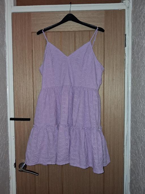  — Dress Linen