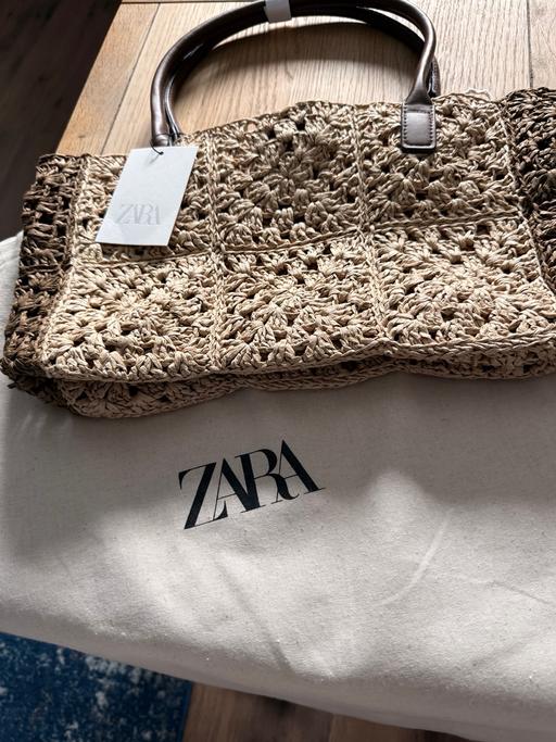  — Zara handbag new with tags