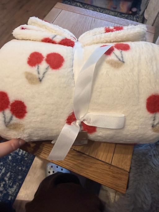  — Next fleece chest  blanket