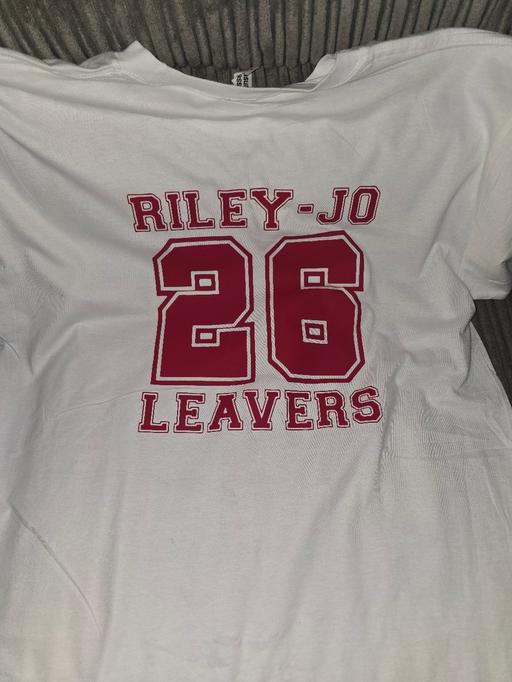  — TShirts - personalised 