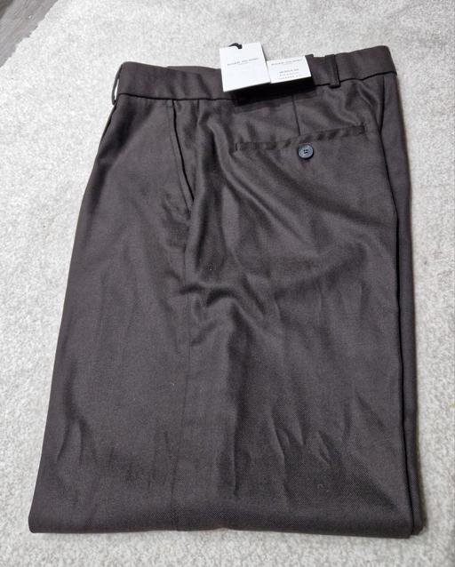  — new mens River Island trousers W30 L32