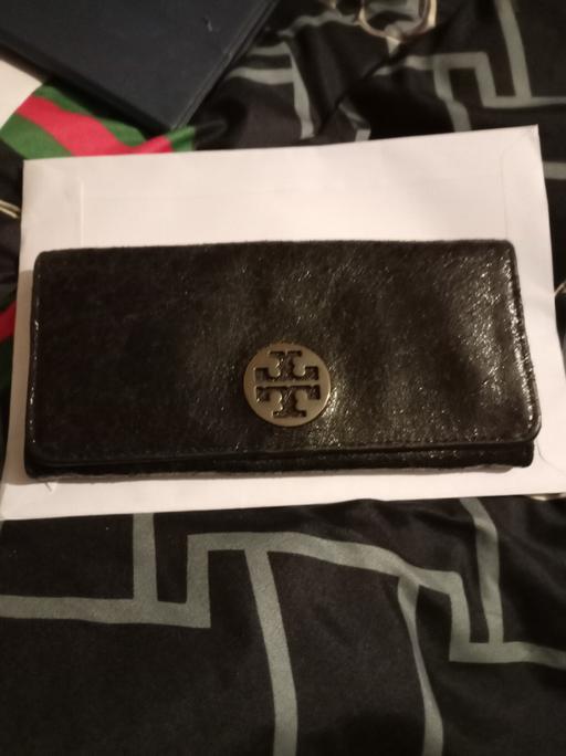  — tory Burch purse loads of use left