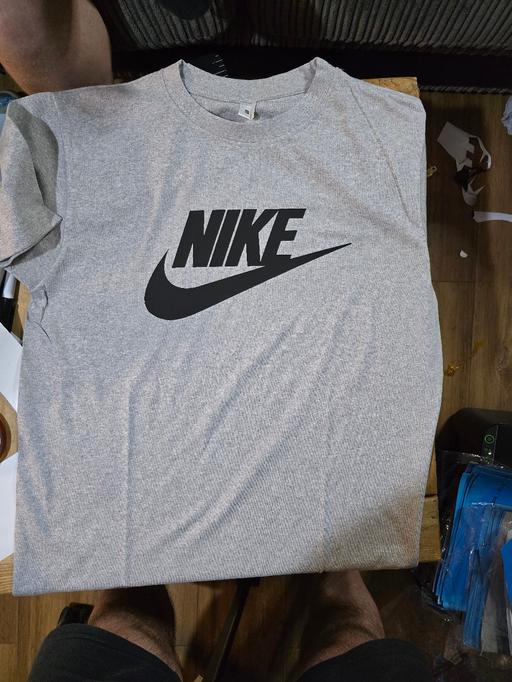  — Nike TShirt