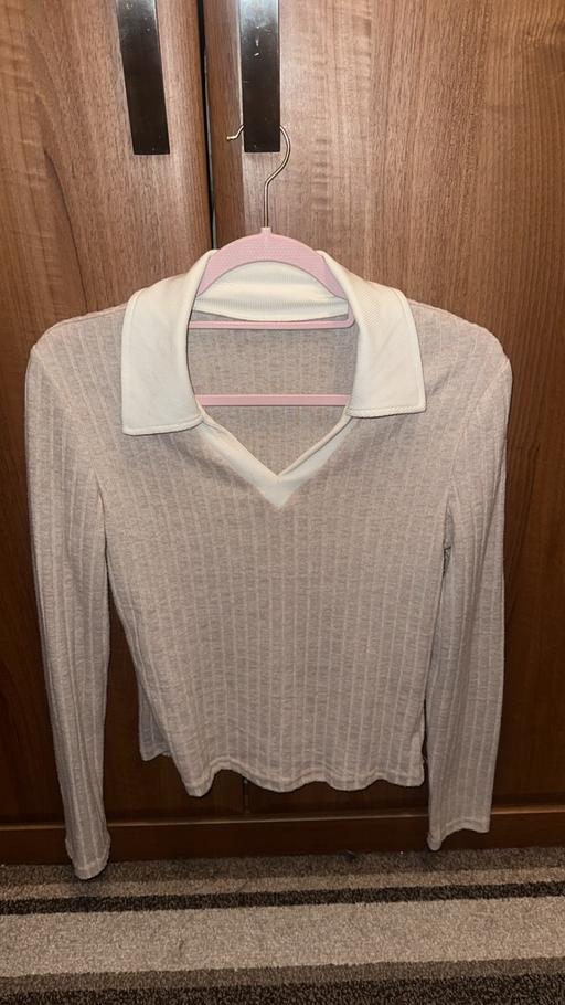  — Women’s cute cardigan t shirt
