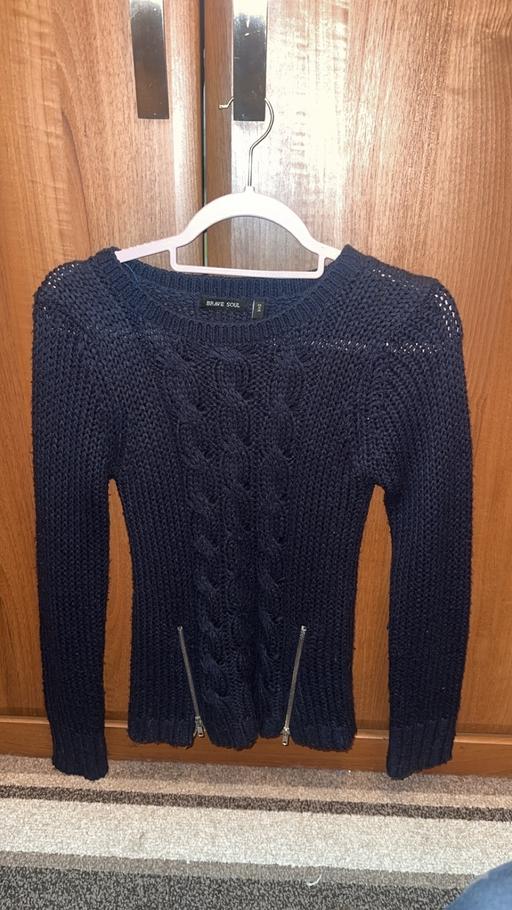  — Women’s zip fashion navy jumper