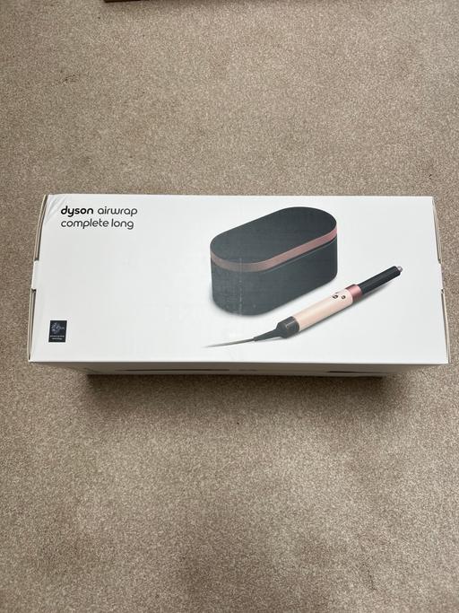  — Dyson Airwrap complete