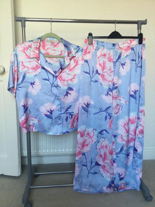  — Ladies pjs size 12/14