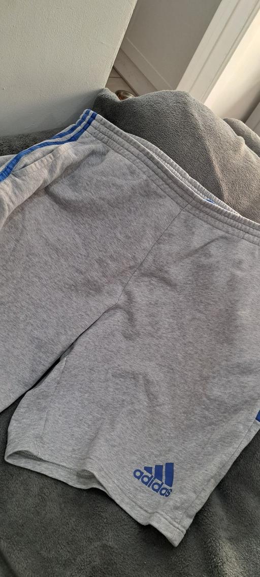  — Adidas Shorts 2XL