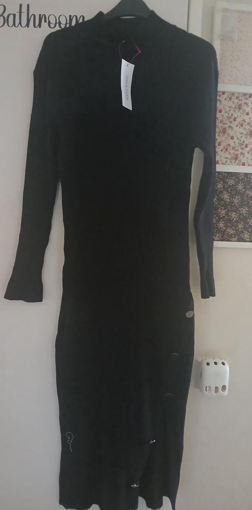  — dress)