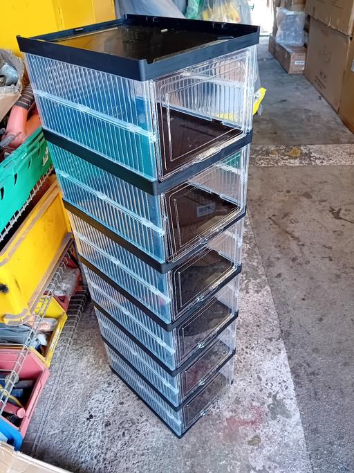  — shoe storage