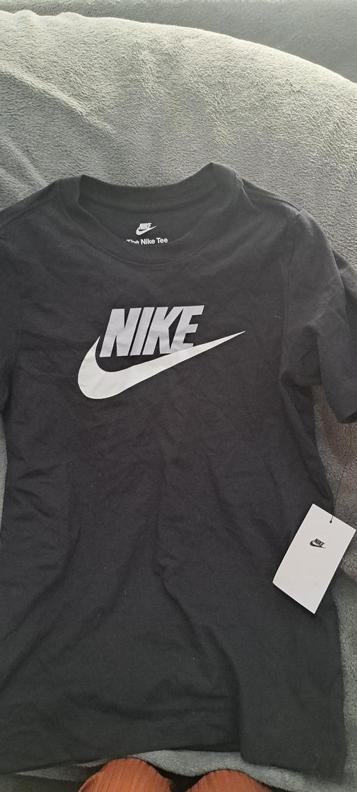  — Nike Tee Kids M New