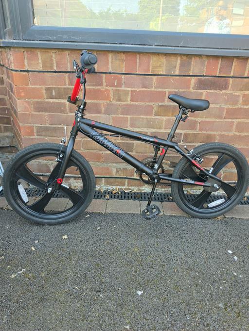  — Airwalk 20 inch wheel BMX Bike Fahrenheit 600