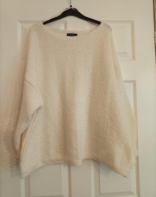  — side cream jumper 20-22