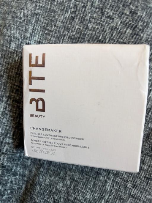  — New Beauty Bite powder foundation