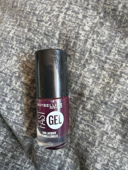  — New Maybeline nail enamel. Clearance