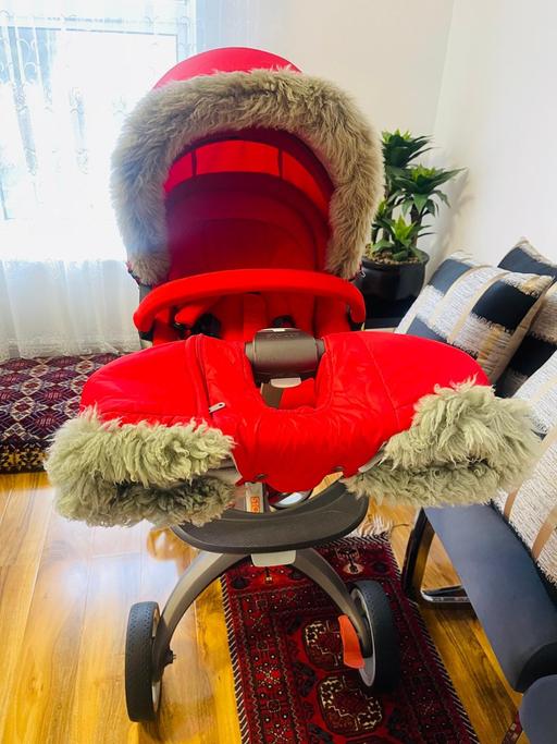  — stokke pushchair