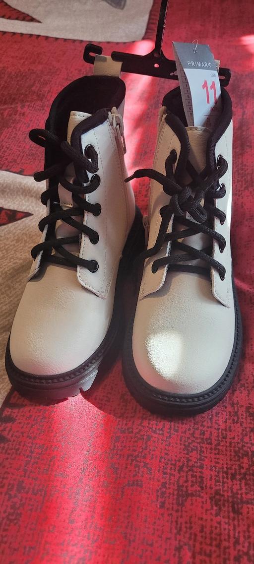  — Girls Doc Martens style boots