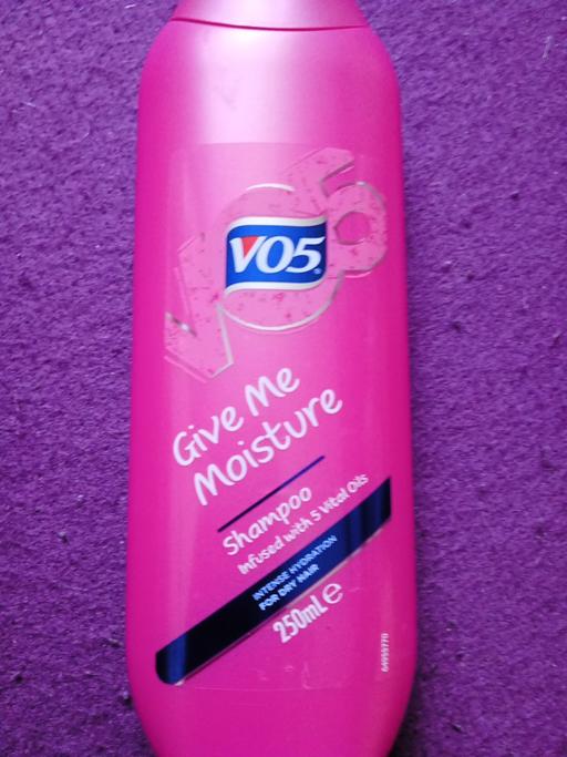  — brand new VO5 shampoo