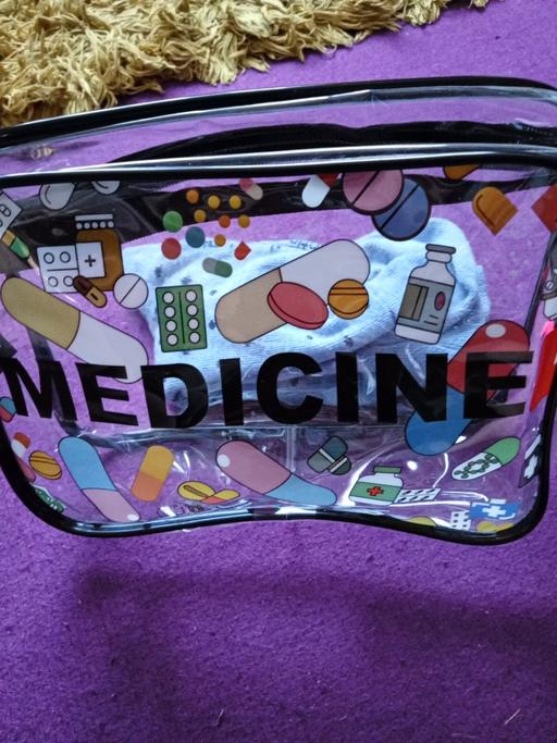  — like new condition MEDICINE BAG