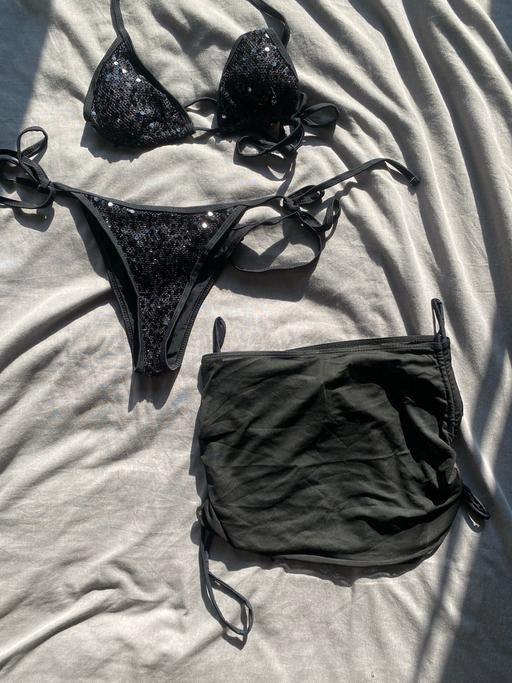  — Black sequin bikini set