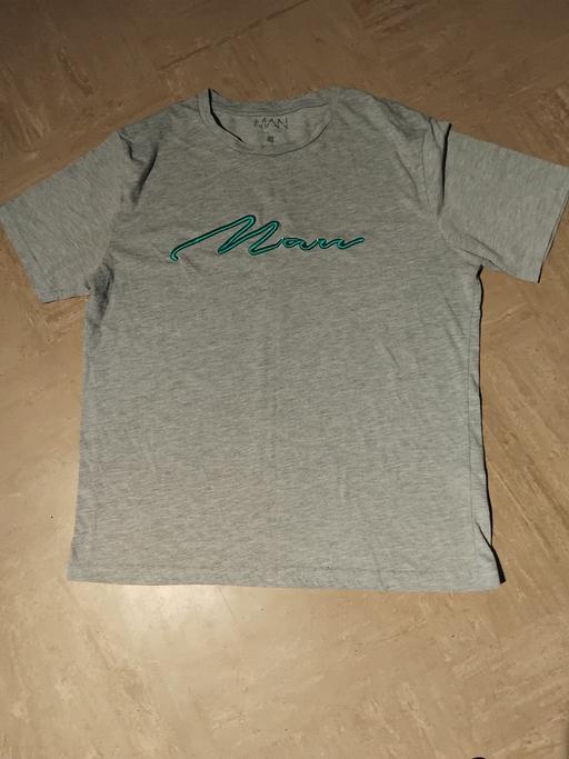  — Tishirt XL.