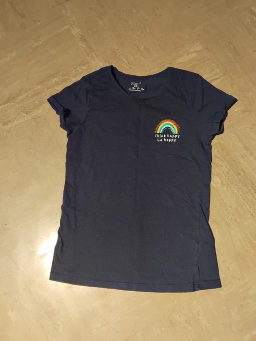  — Tishirt XS.