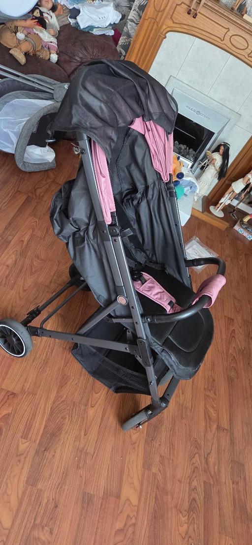  — pushchair stroller