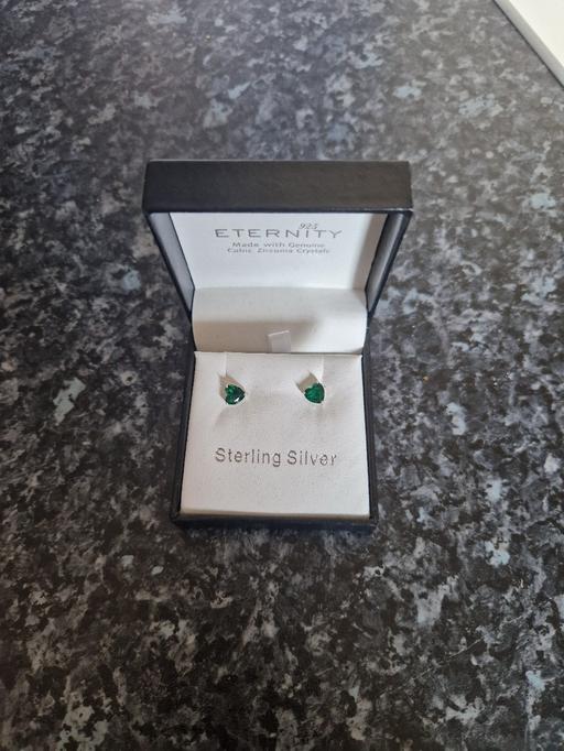  — brand new sterling silver earrings