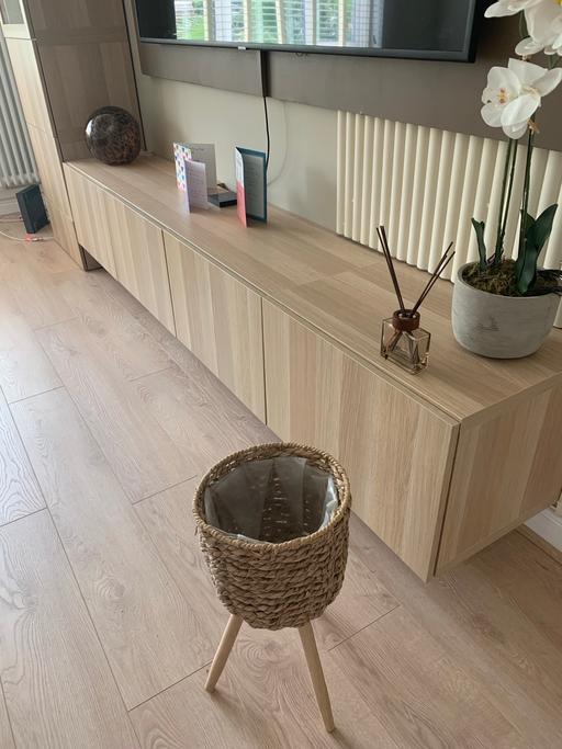 — Wicker pot