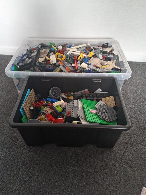  — Lego (mixed bundle)