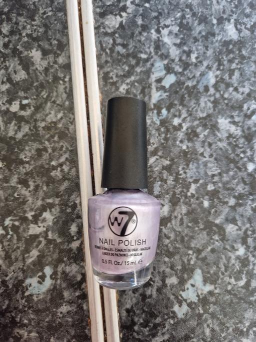  — Brand new nail varnish