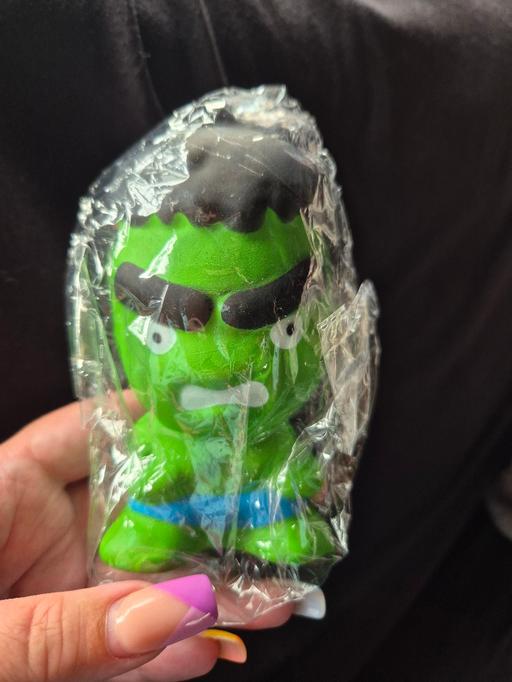  — new Hulk Slow Rising Squishy