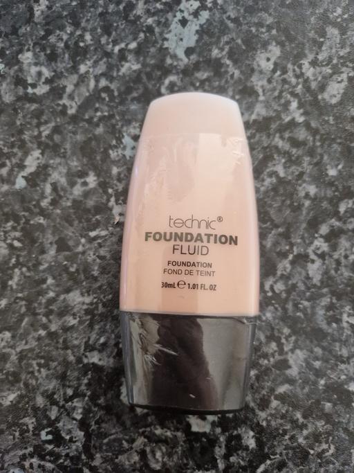  — Brand new liquid foundation (medium)