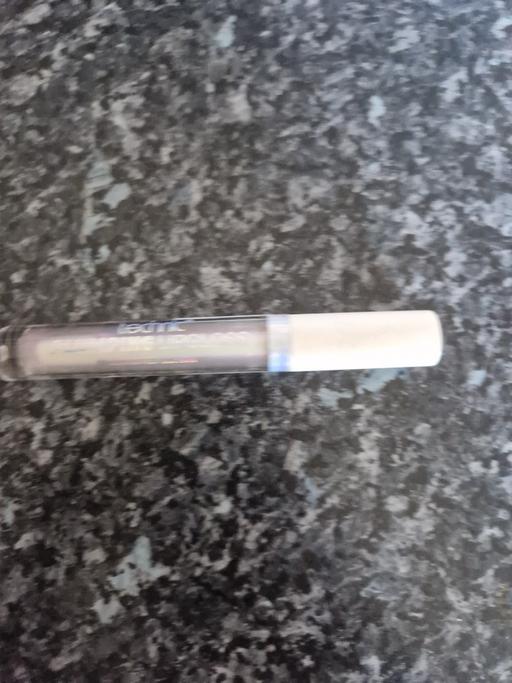  — Brand new plumping lipgloss