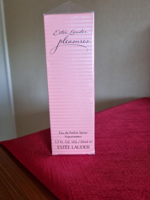  — Estee lauder perfume