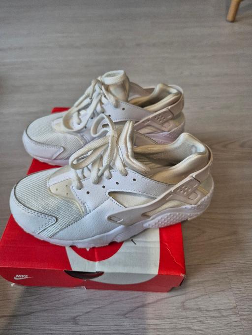  — Nike huarache