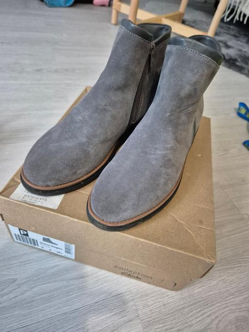  — ladies Clarks ankle boots