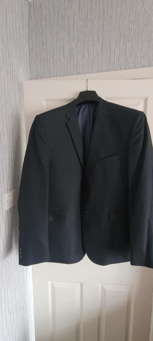  — Gents Modern Suit