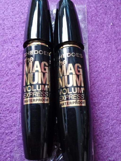  — 2 brand new ladies MASCARA SETS