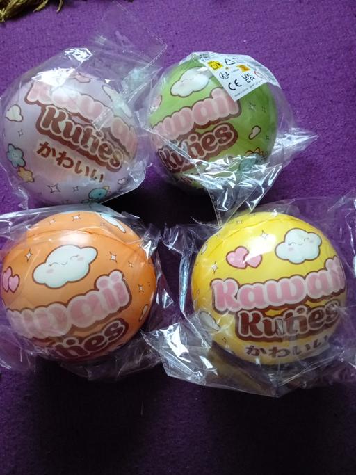  — joblot of kids Kawaii Kuties balls
