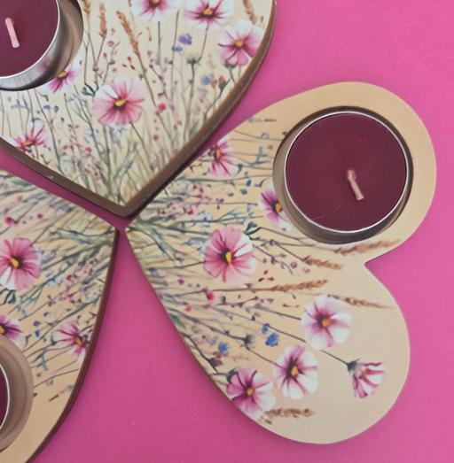  — 3 CANDLE HOLDERS