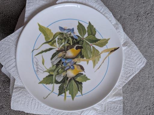  — vintage Elizabethan Staffordshire bird plate