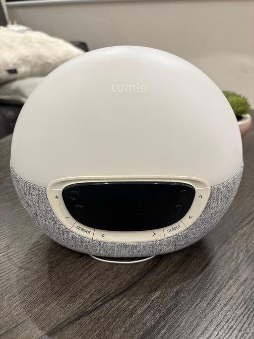  — Lumie BodyClock Shine 300