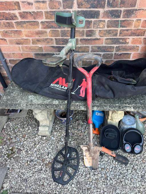  — X terra pro metal detector and accessories