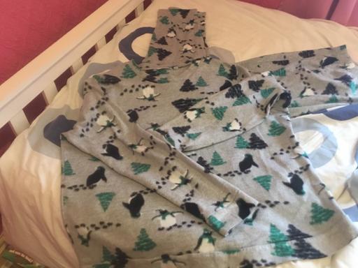  — Ladies Winter PJS Set Size L