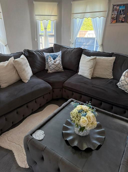  — corner sofa with coffee table